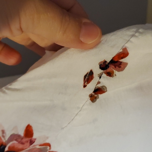 J. Jill Flowy Floral Tunic Top L - Picture 9 of 11